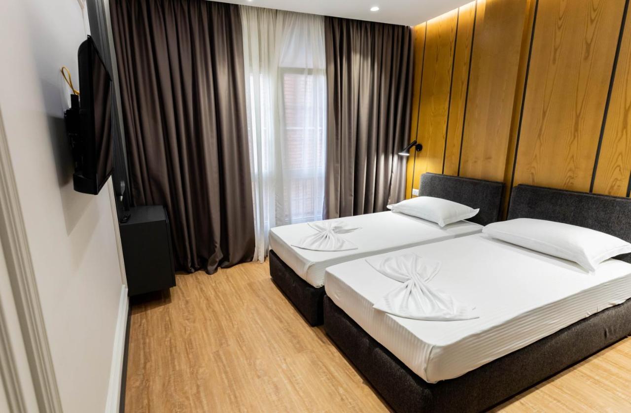 Deluxe Double or Twin Room,1123736991:JPEG